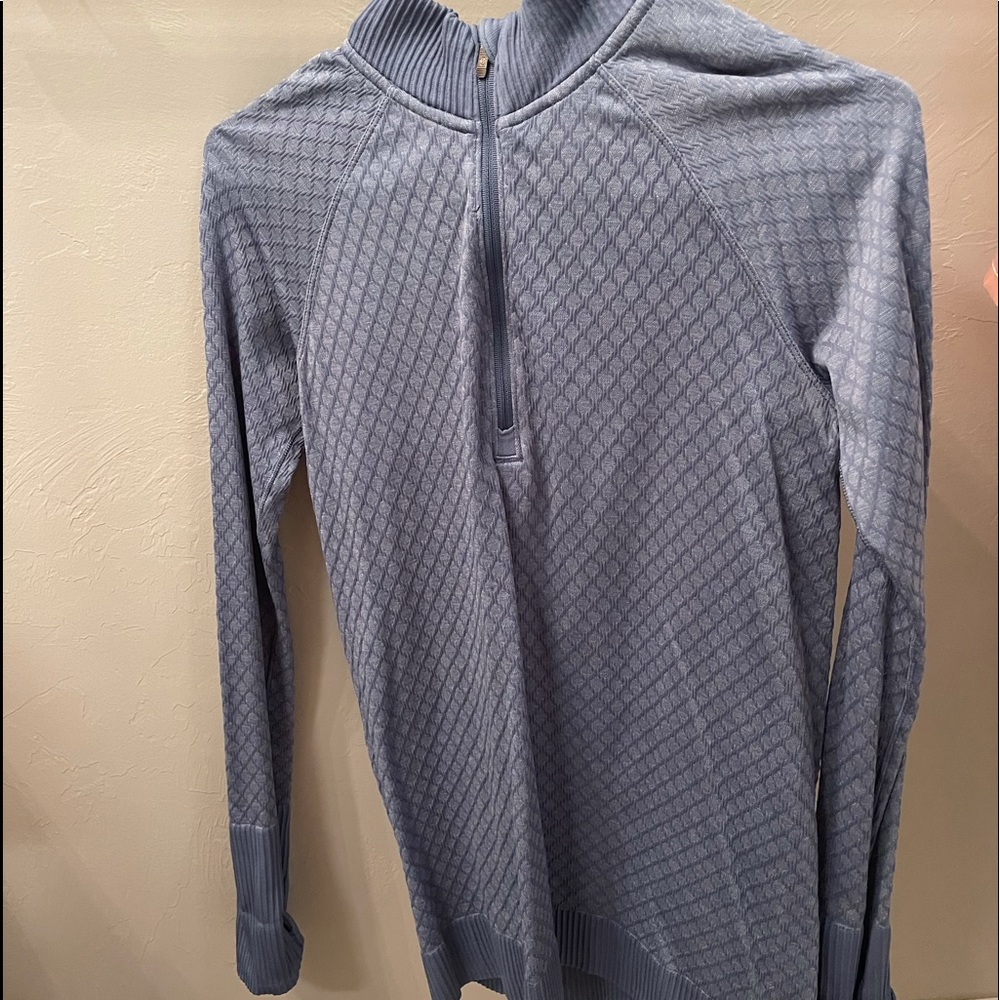 Quarter zip lululemon top